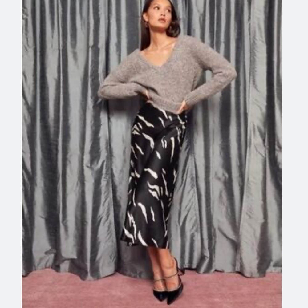 Reformation black white midi skirt, size US 2